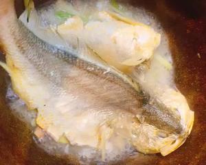 红遍亚洲的百秒黄花鱼（解密米其林餐厅超级美味）的做法 步骤5