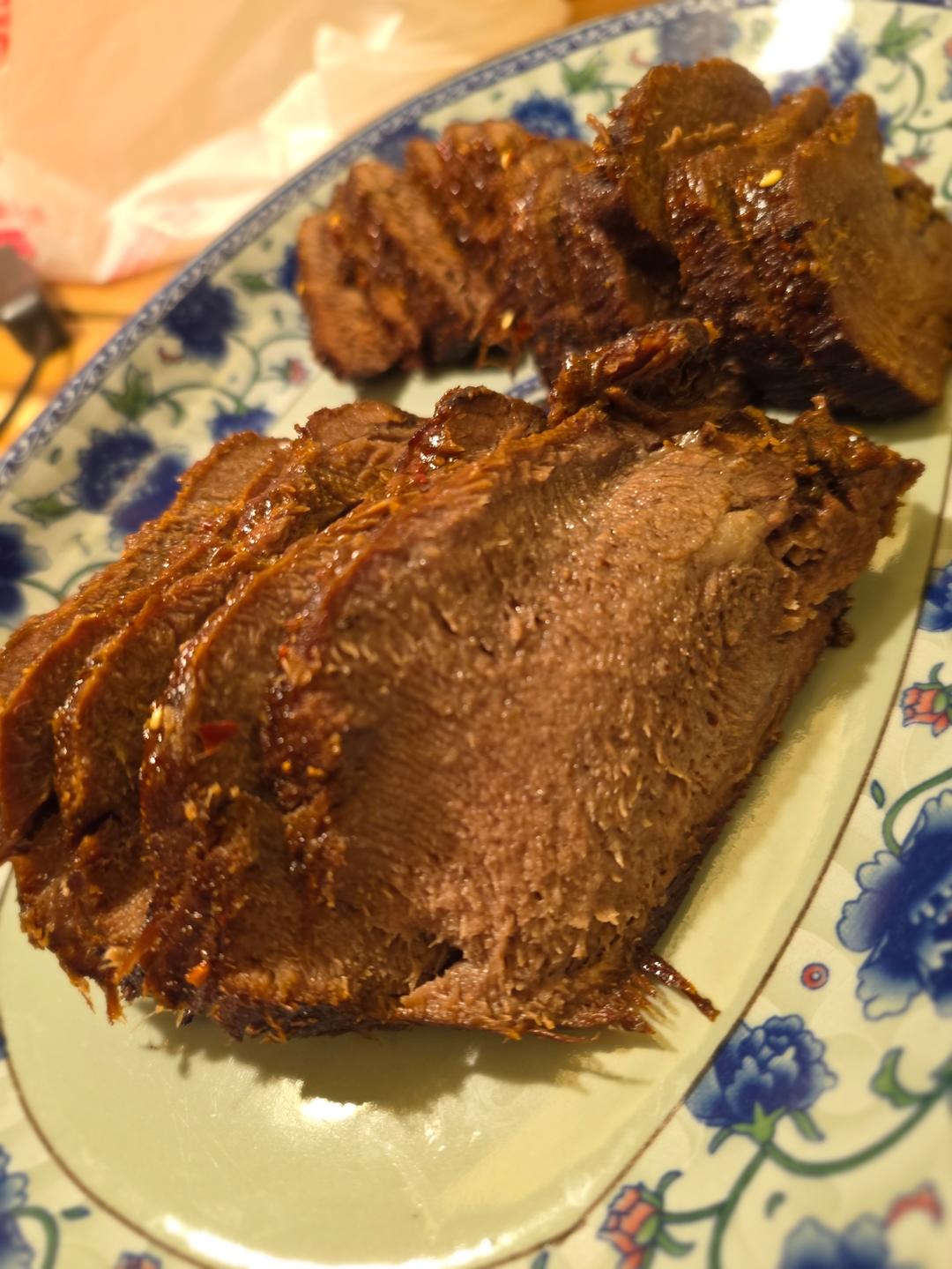 鲜嫩多汁烤牛舌的做法