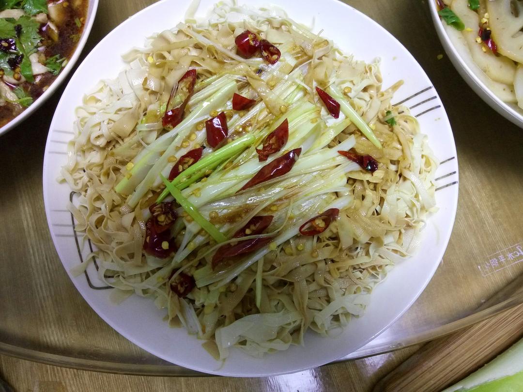 葱油豆腐皮