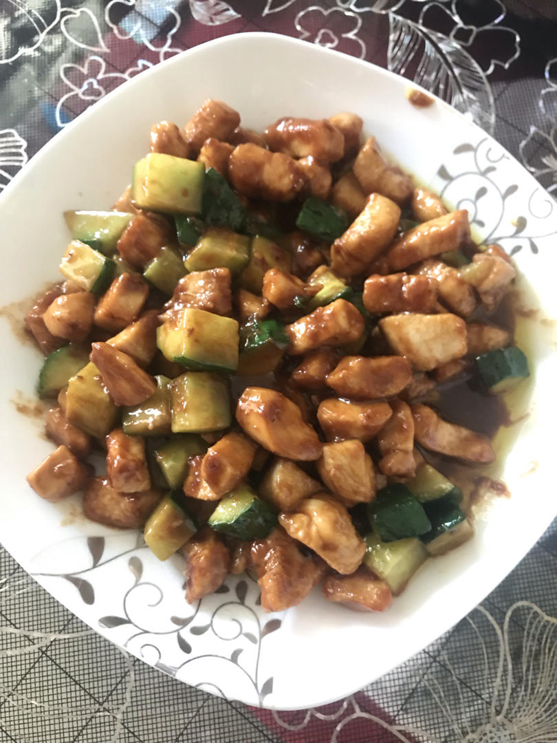 酱爆鸡丁