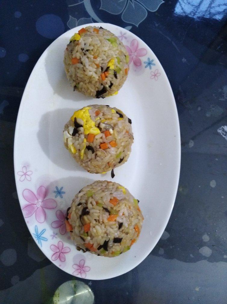 心情饭团