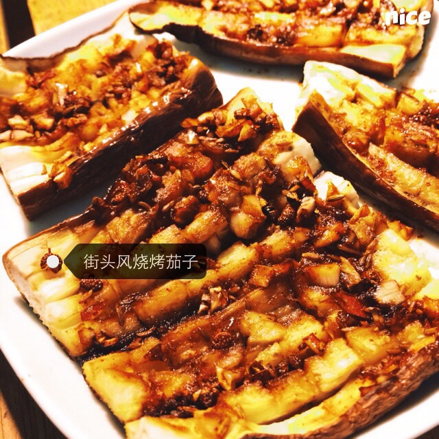 微波炉做出街头烧烤风的茄子