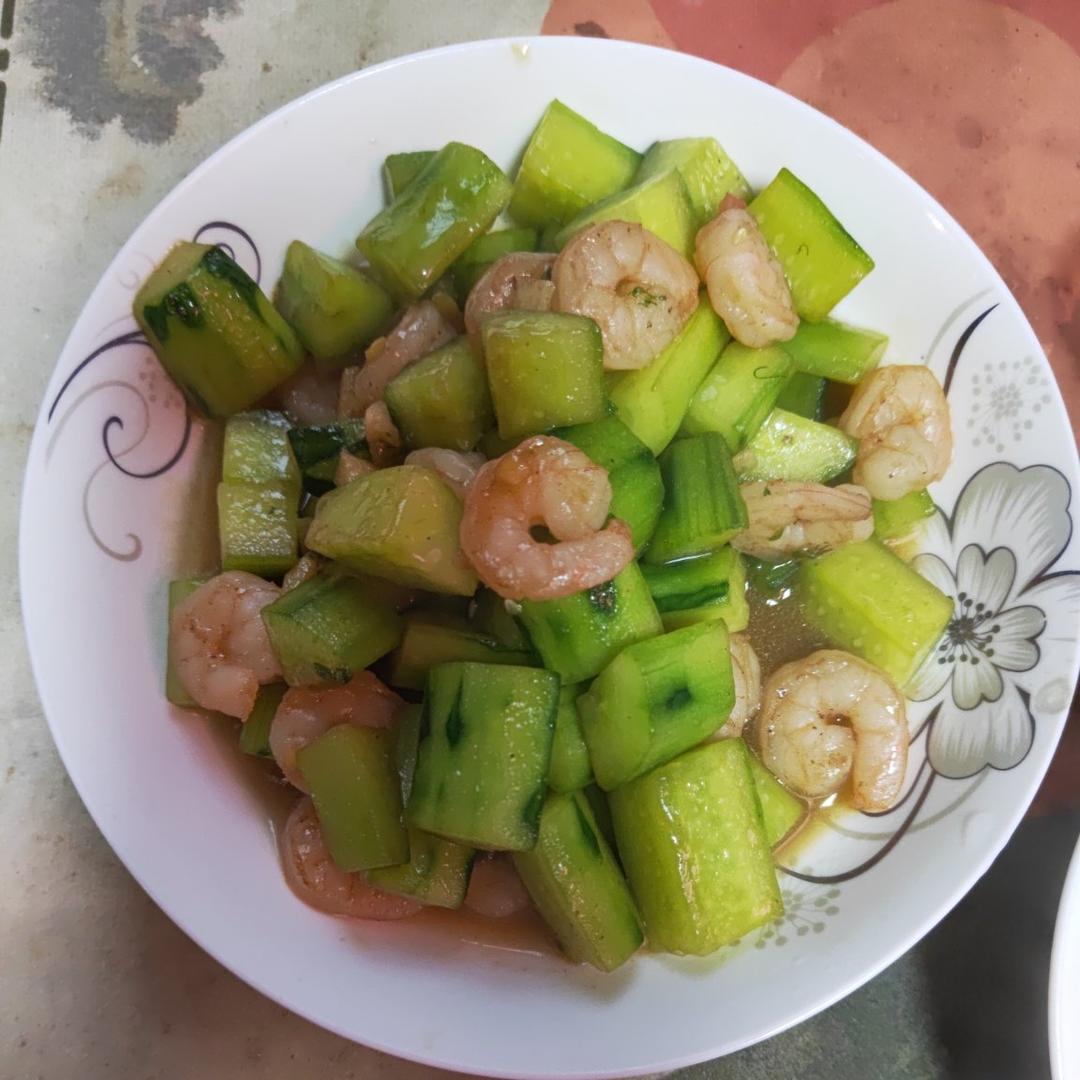独食快手菜——青瓜炒虾仁