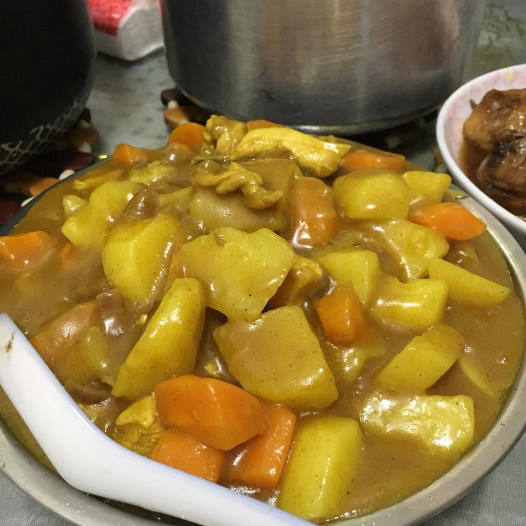 咖喱土豆鸡饭