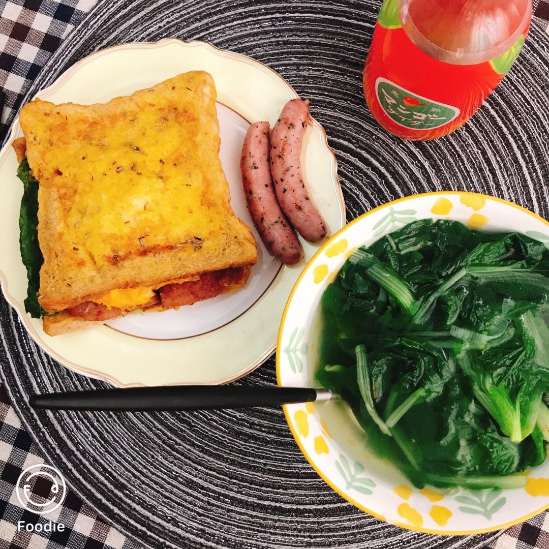 咸火腿鸡蛋煎三明治