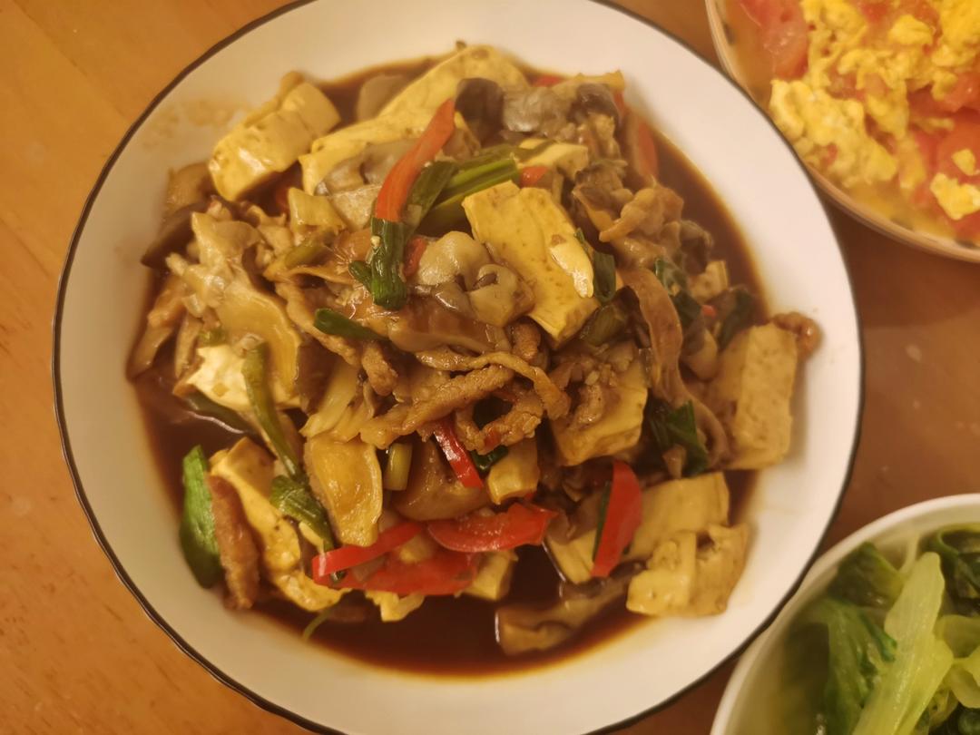 平菇烧豆腐