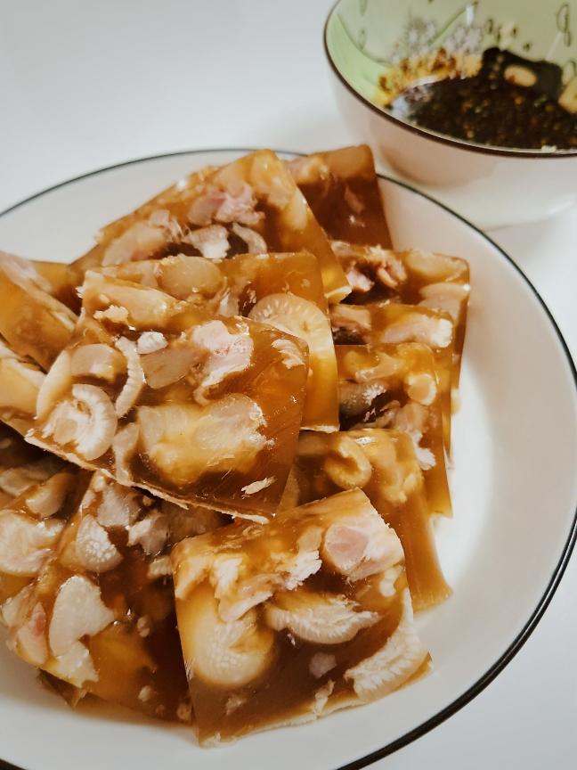 堂妈教你做年夜饭必吃———猪蹄冻