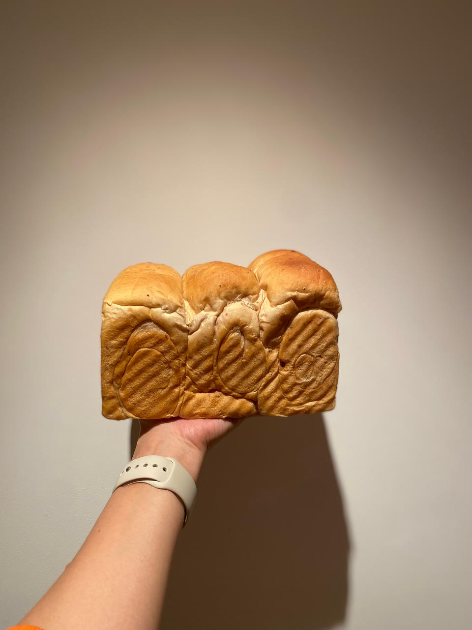 草莓鲜奶油吐司