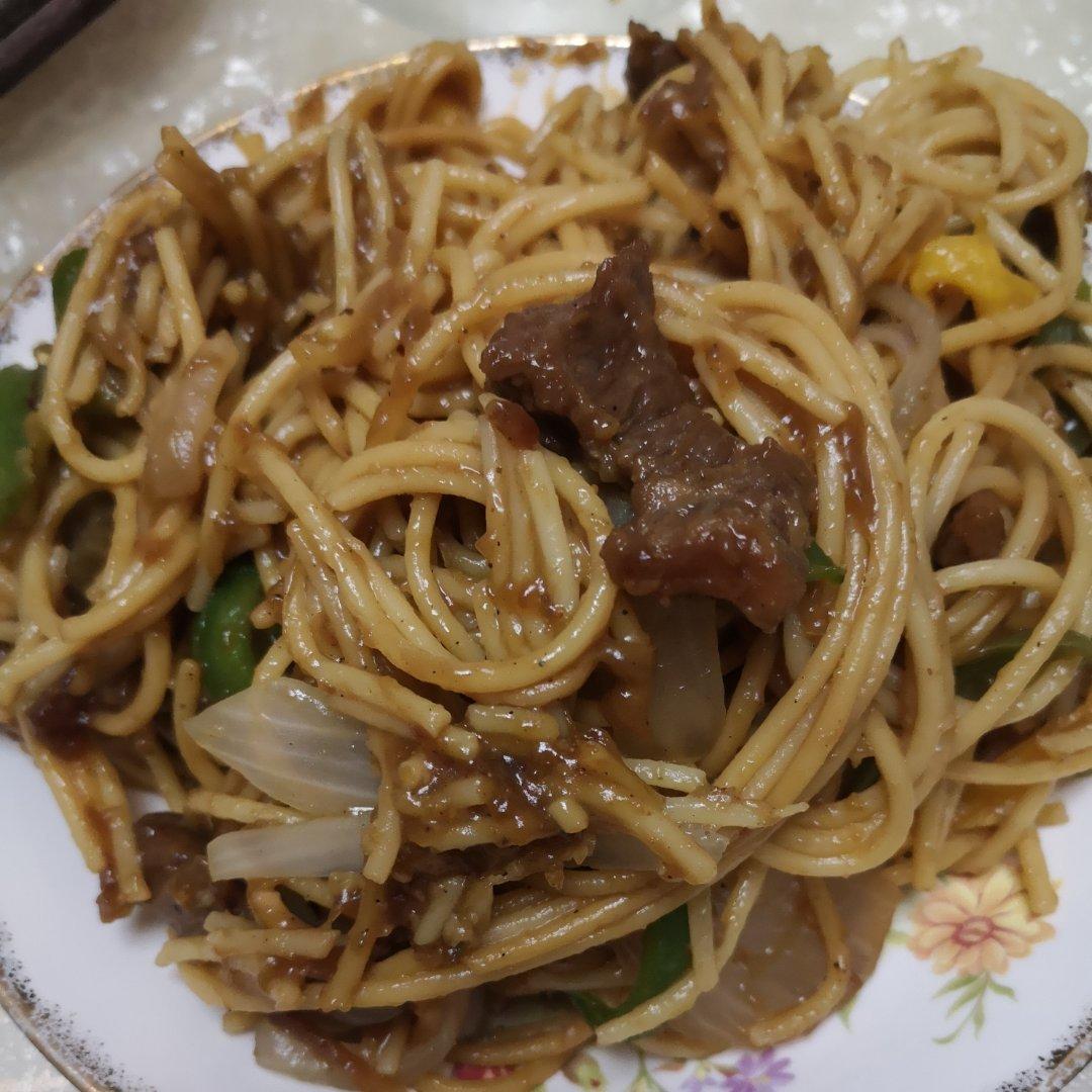 比餐厅好吃的黑椒牛柳意面🍝零失败简单教程