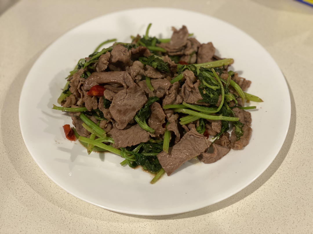 小炒牛肉（小白也可以做的超好吃！！）