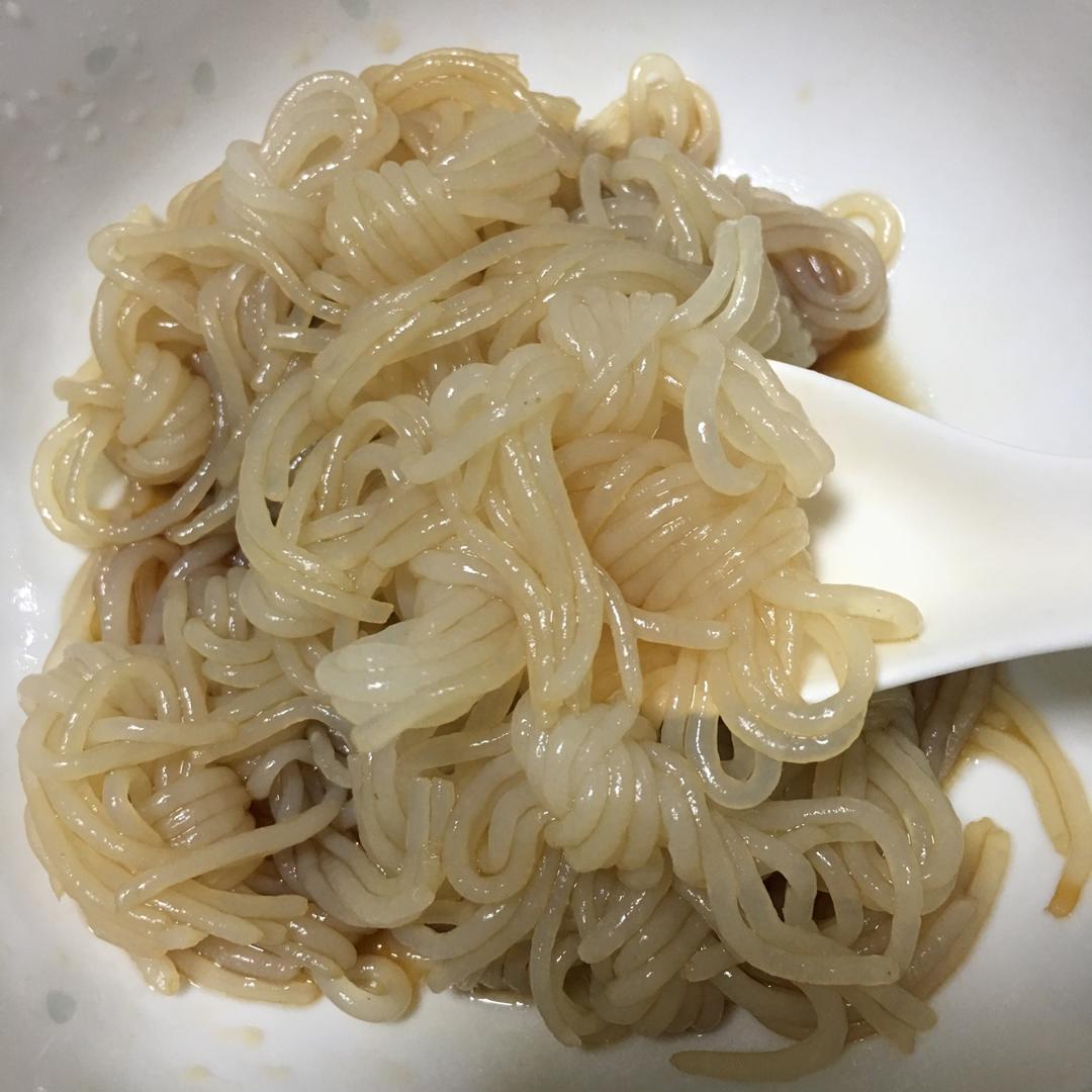 熊妈学做菜做的凉拌芋丝