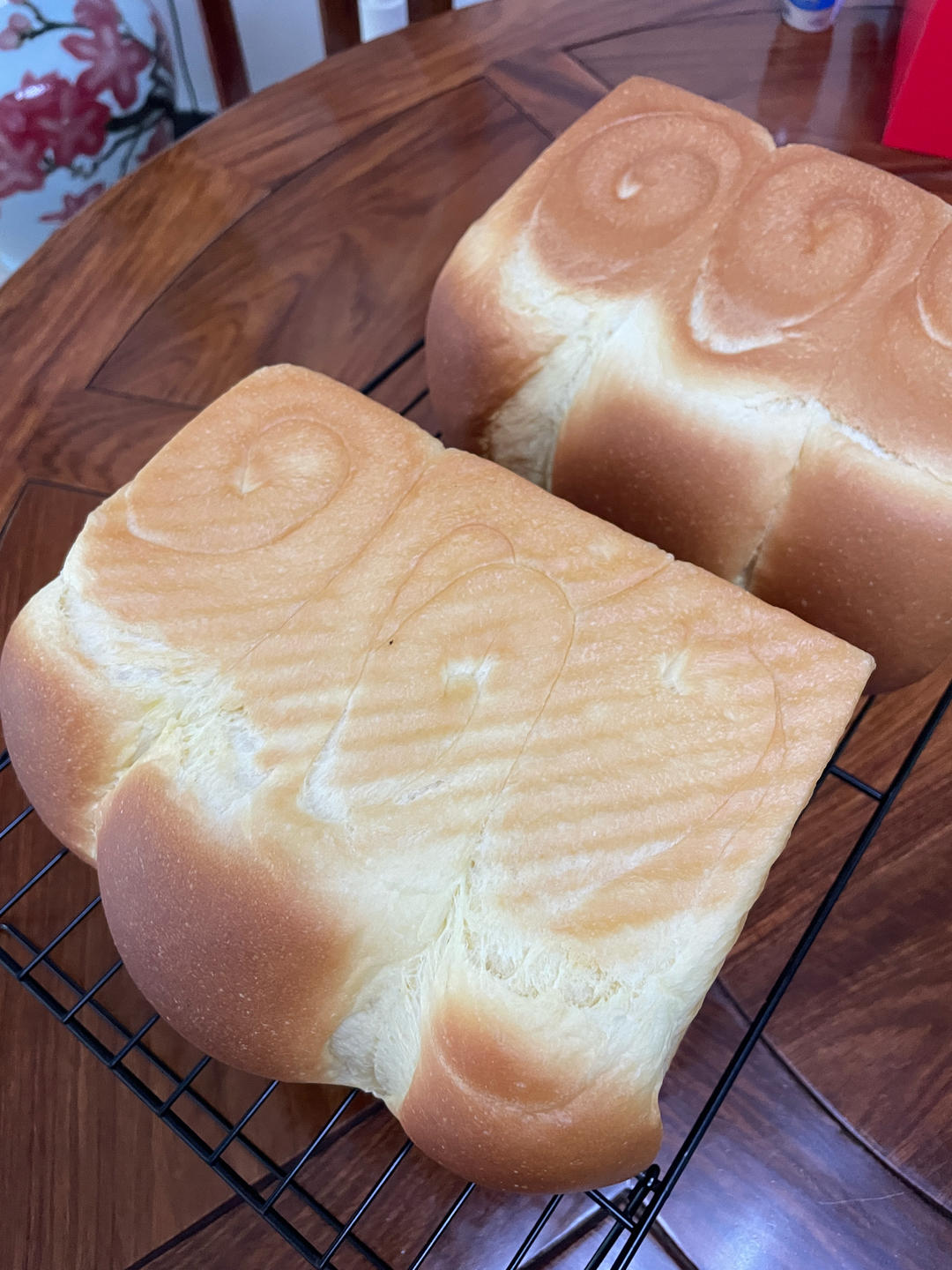 奶香纯粹的重料淡奶油吐司