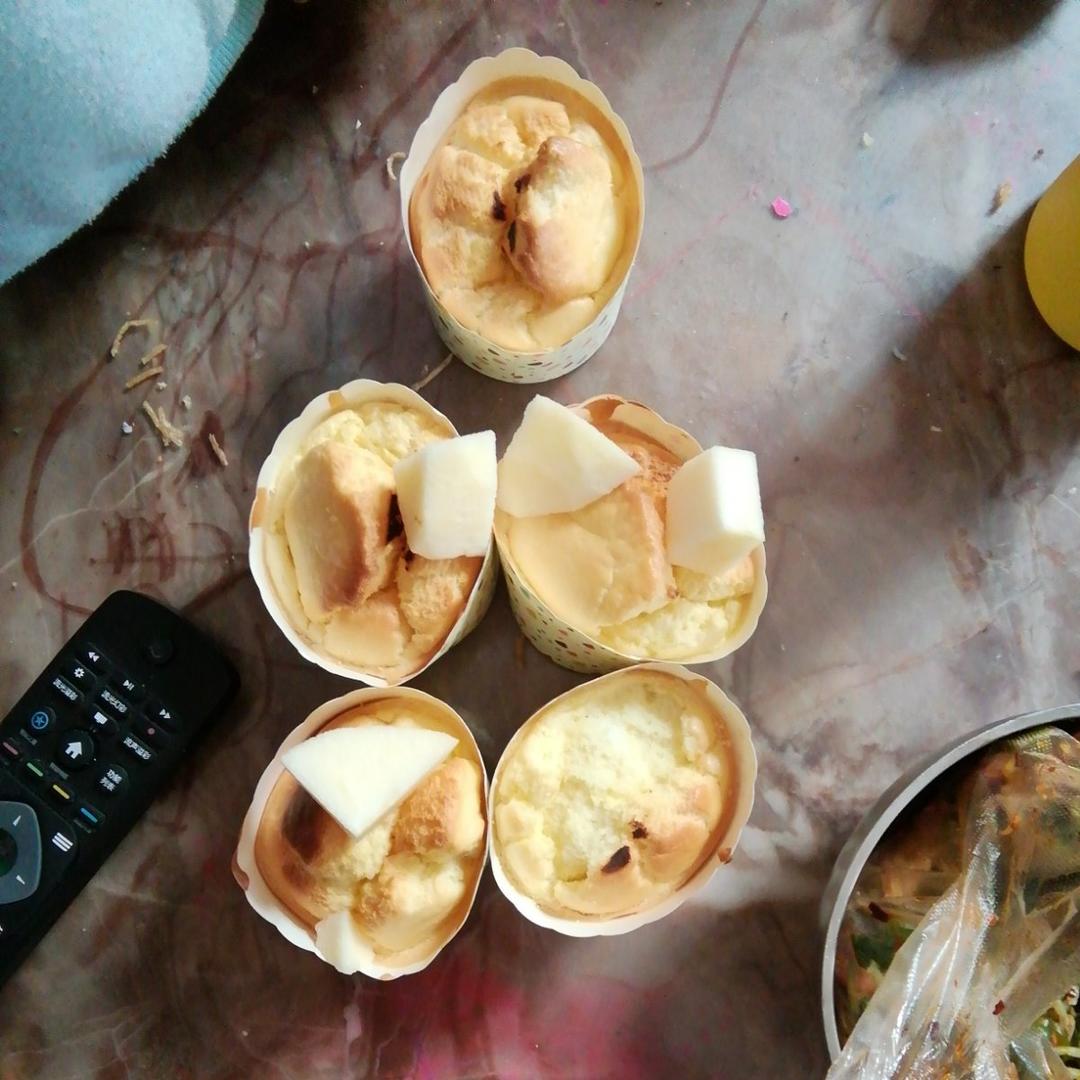 凉了也不回缩的戚风纸杯蛋糕🍰超级绵软 适合宝宝吃哦