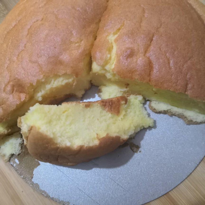烤箱做蛋糕（戚风蛋糕的做法）