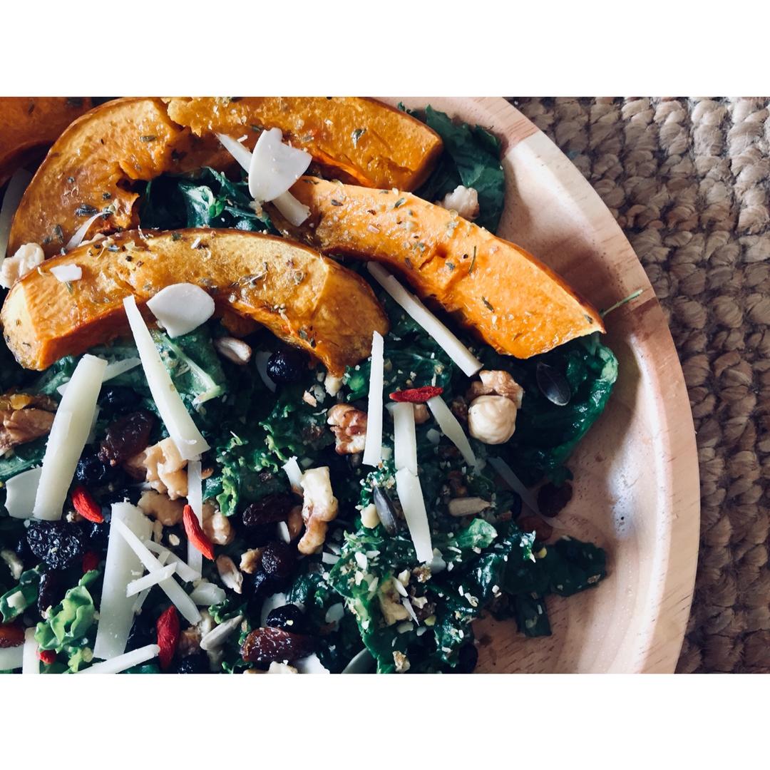 健康羽衣甘蓝沙拉 marinated kale salad-Nadia Damaso