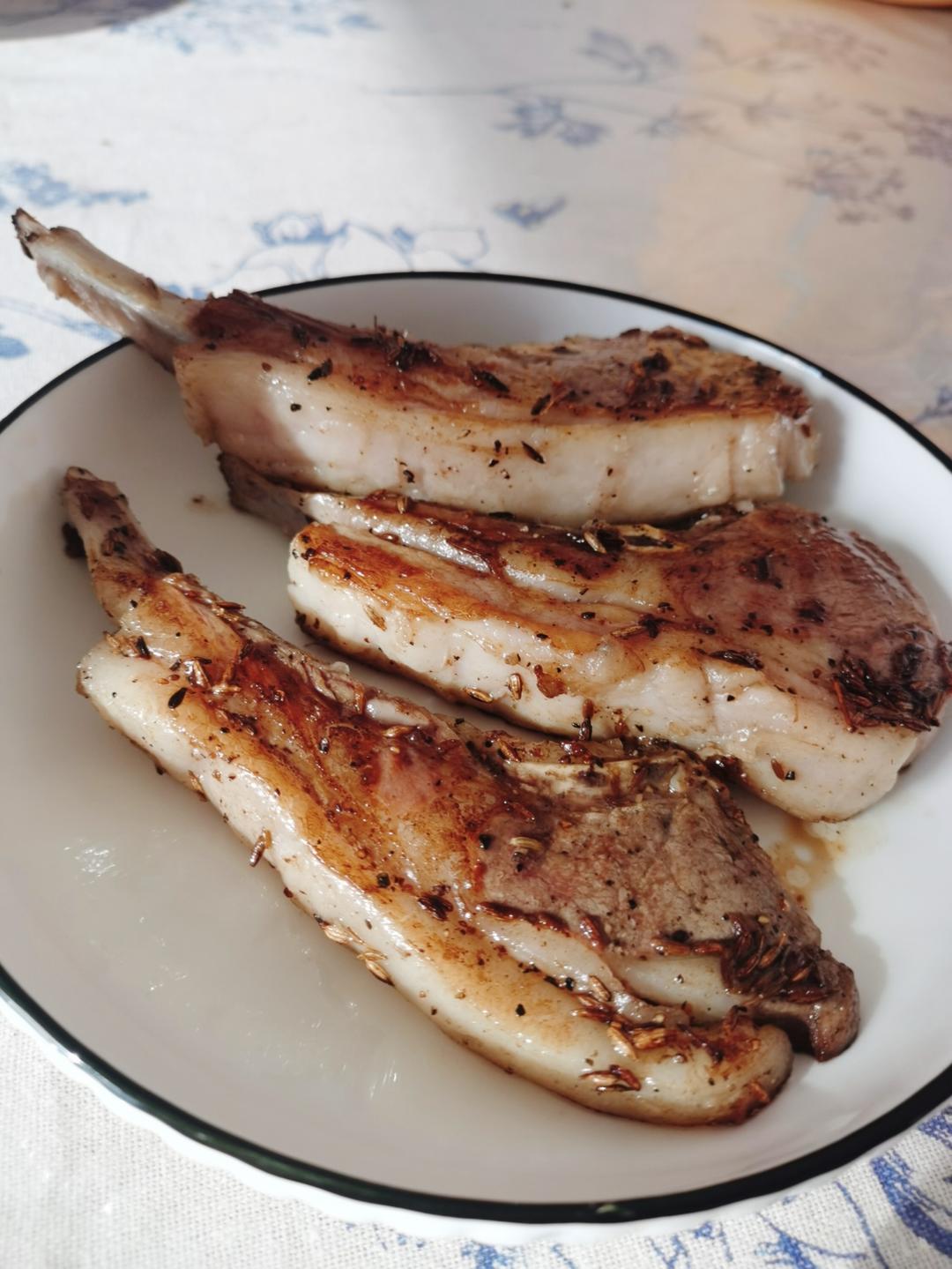 五分钟快手孜然香煎羊排