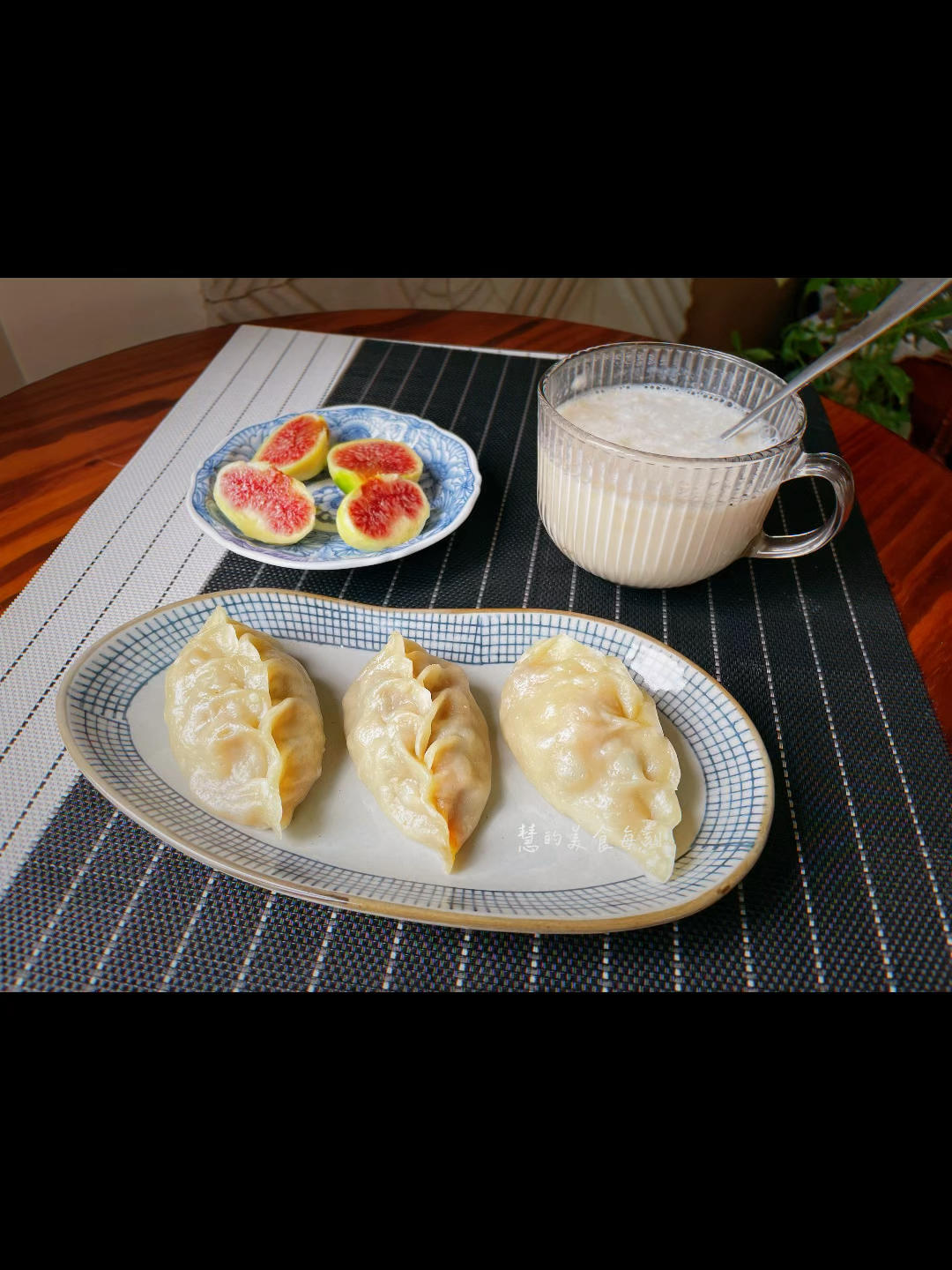 粉条素饺子皮蒸饺