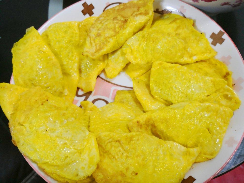 煎蛋：一双筷子一把勺，轻轻松松做蛋饺！