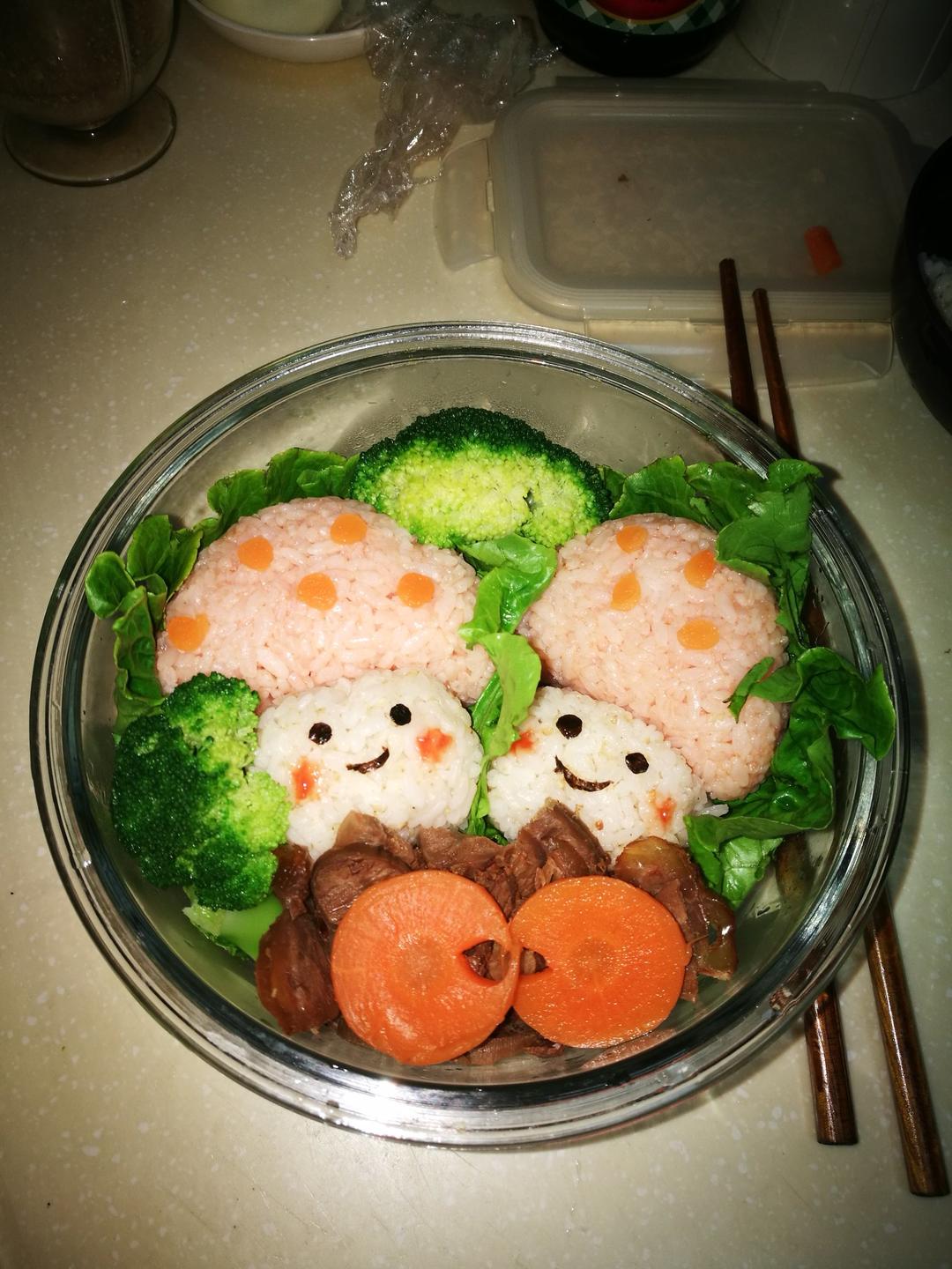 蘑菇饭团便当