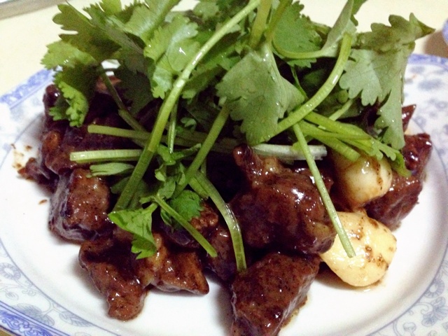 黑蒜子牛肉粒