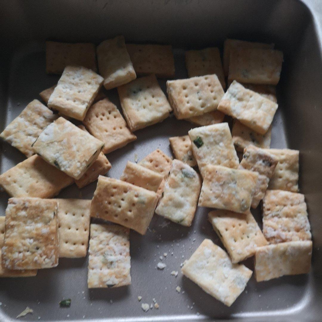 Bakingpie-好吃到你味蕾都融化——香葱脆饼