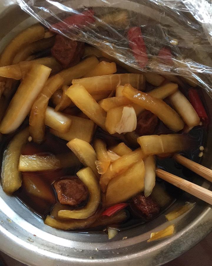 话梅脆腌萝卜