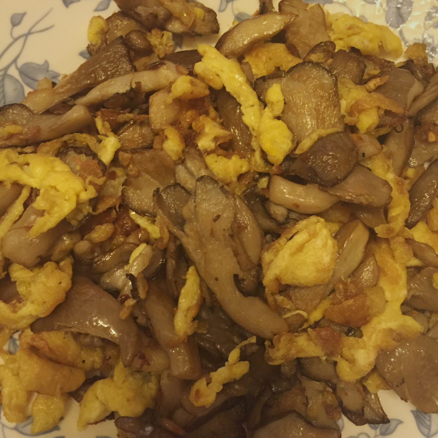 平菇青椒炒蛋