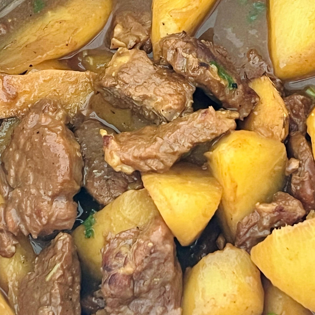 港式萝卜牛腩
（超正）