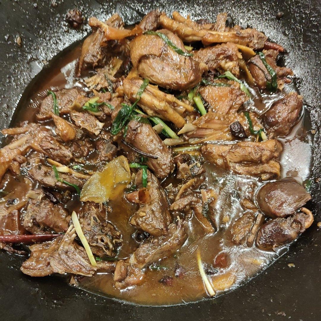 不焯水，软烂鲜香改进版家常啤酒鸭