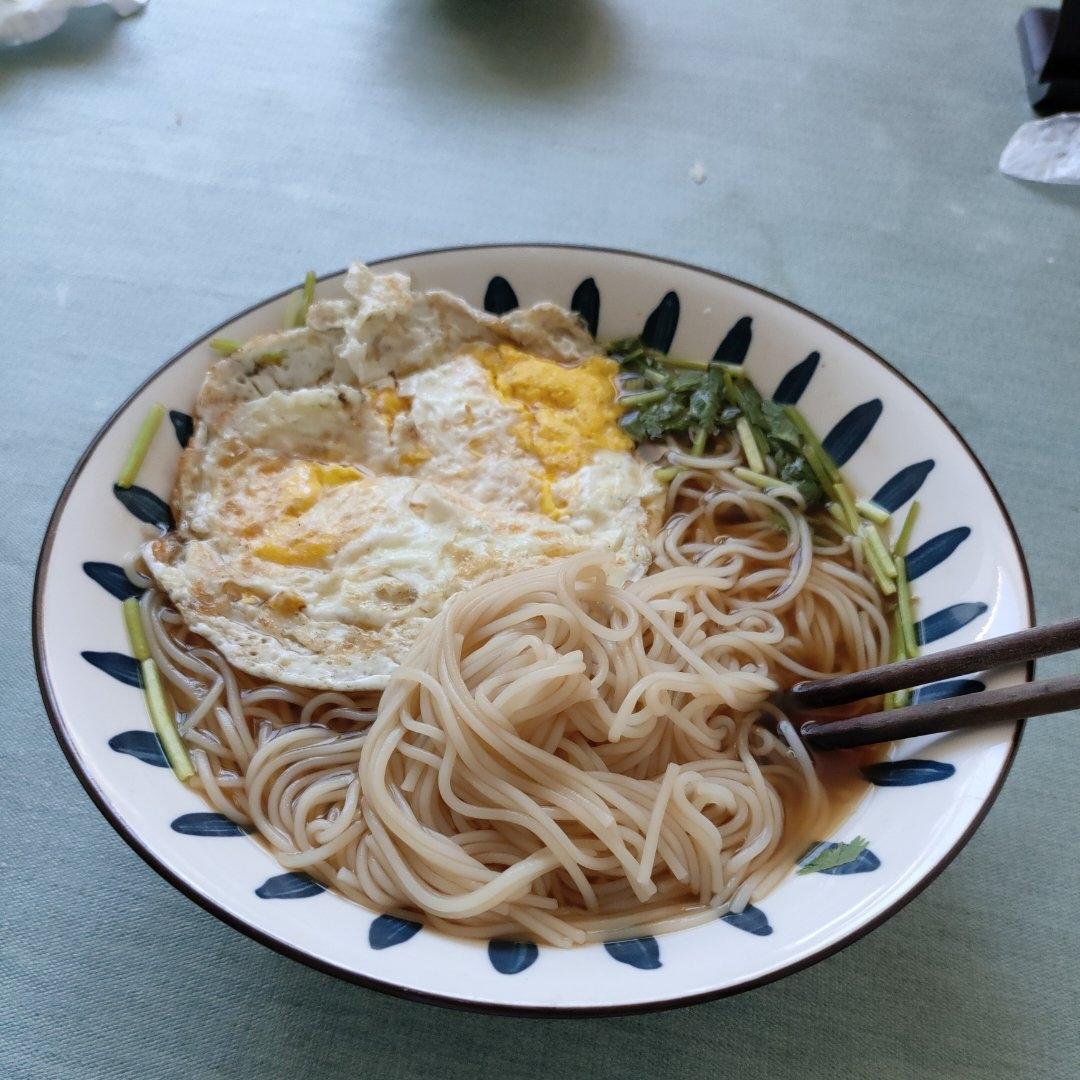 我的一人食：酸汤挂面