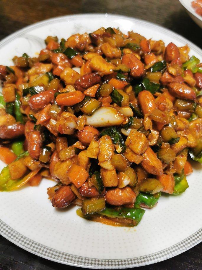 轻油不辣的宫保鸡丁做法，快手简单无负担，宝宝也能吃