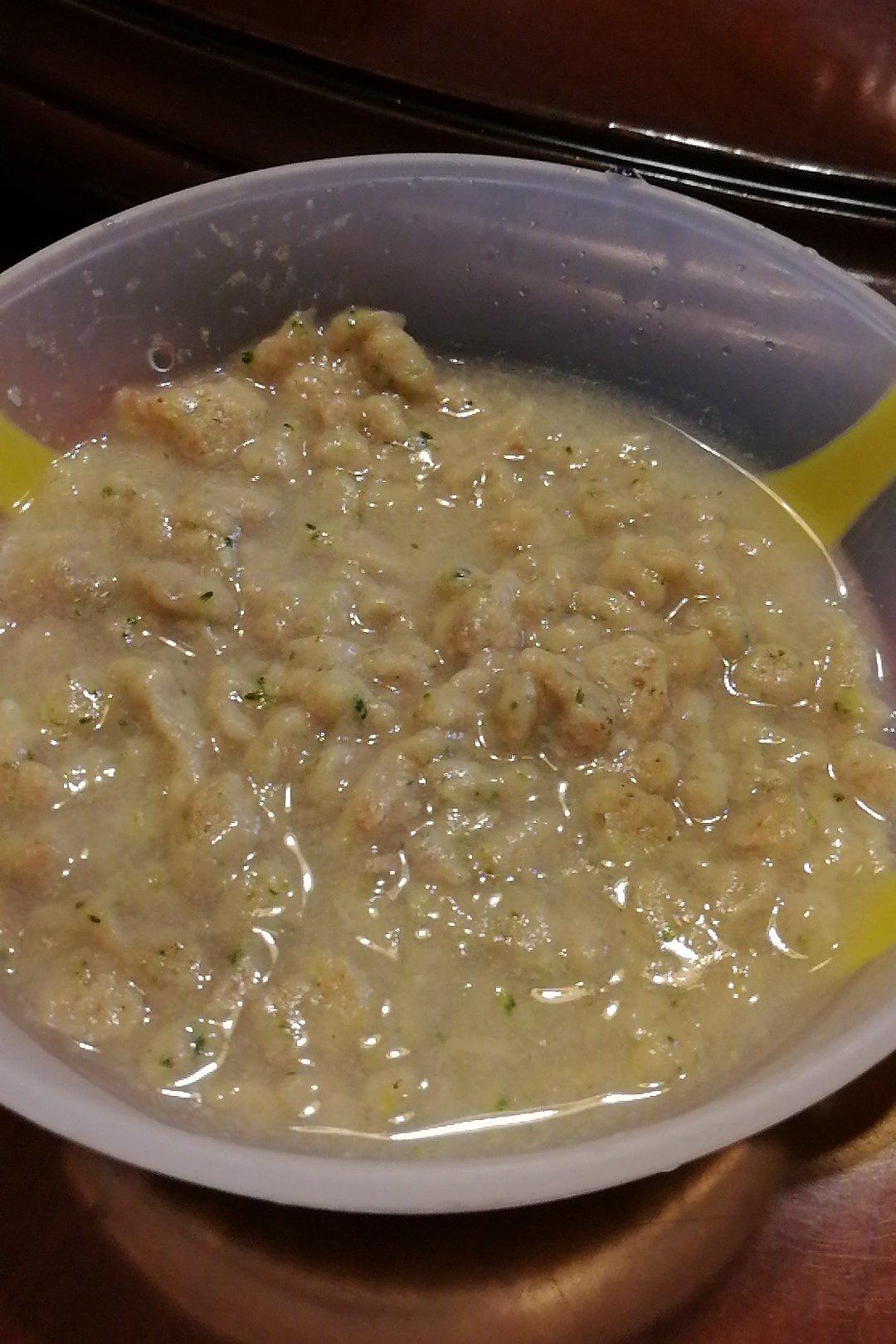【快手辅食】蔬菜虾肉粒粒面（10m+）
