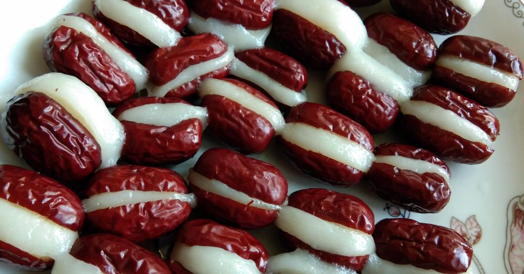 心太软— 红枣夹糯米粉