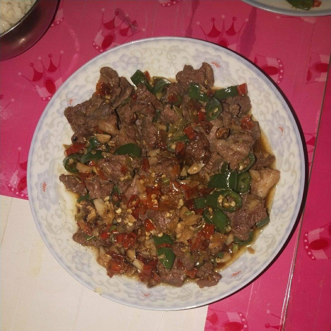 小炒牛肉