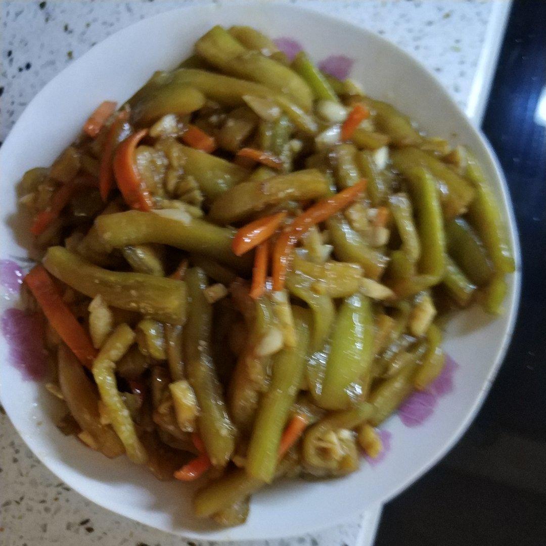 少油健康烧茄子