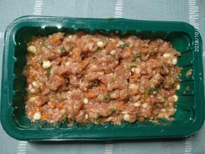 肉沫酿豇豆的做法 步骤2