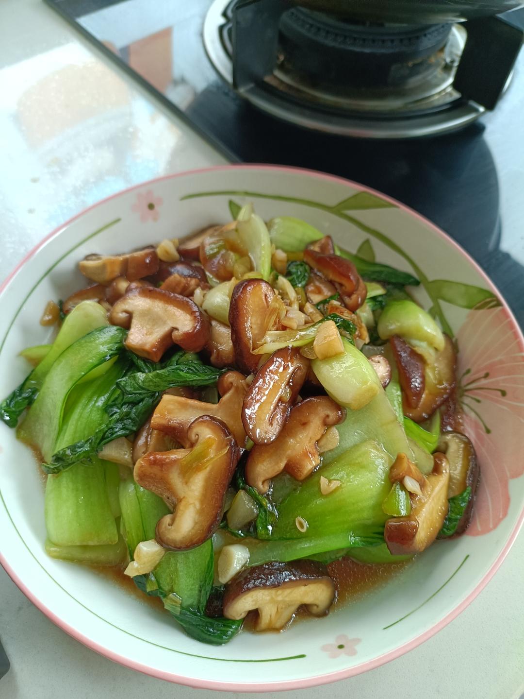 比肉还好吃的——蚝油香菇油菜