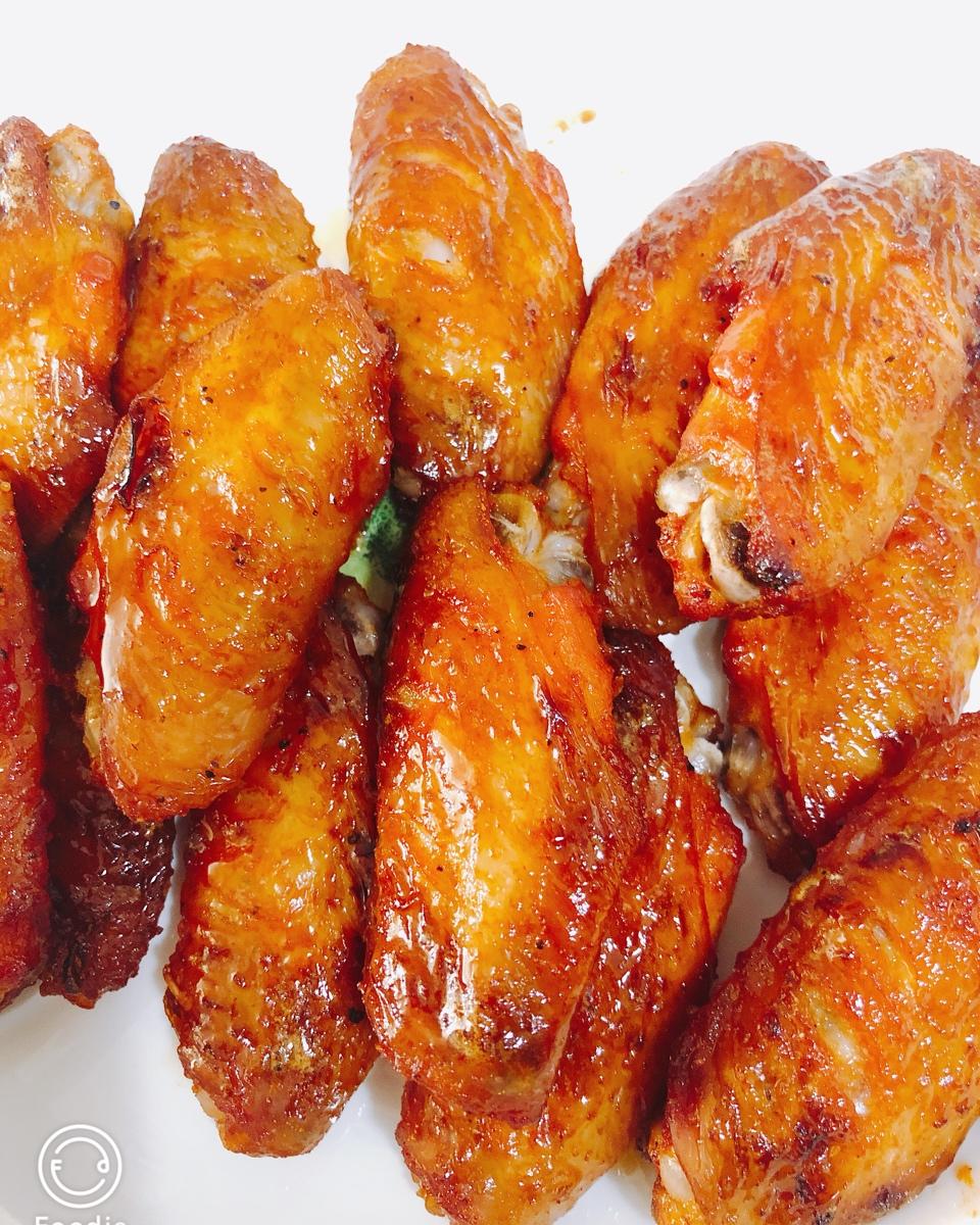 奥尔良烤鸡翅 还没摆盘就被抢光了