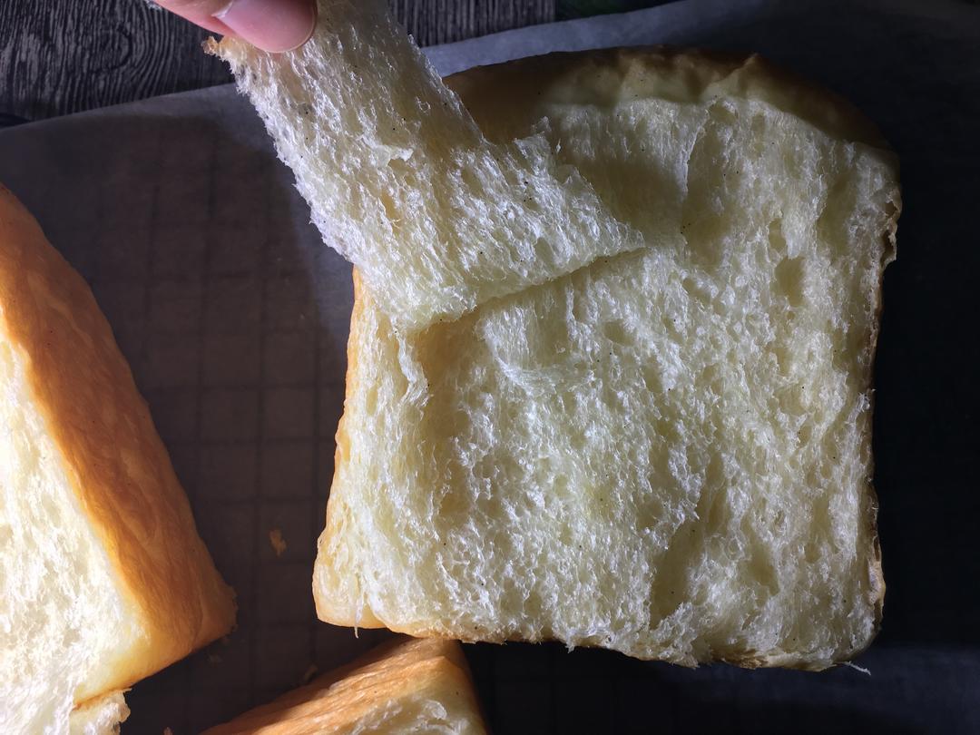 纯奶手撕吐司的做法 步骤1