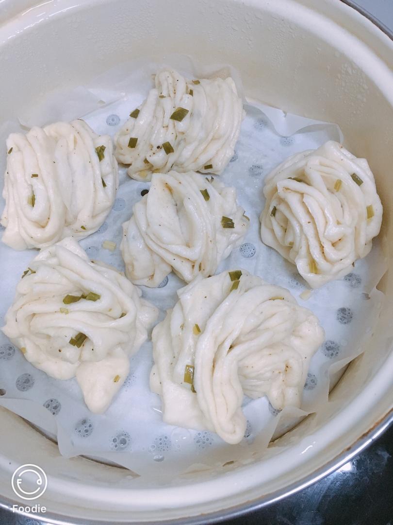 葱油花卷 Steamed Roll