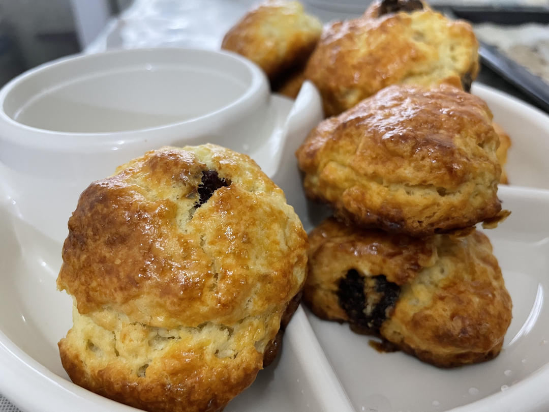 松软咸香奶油蔓越莓司康饼（新手友好）