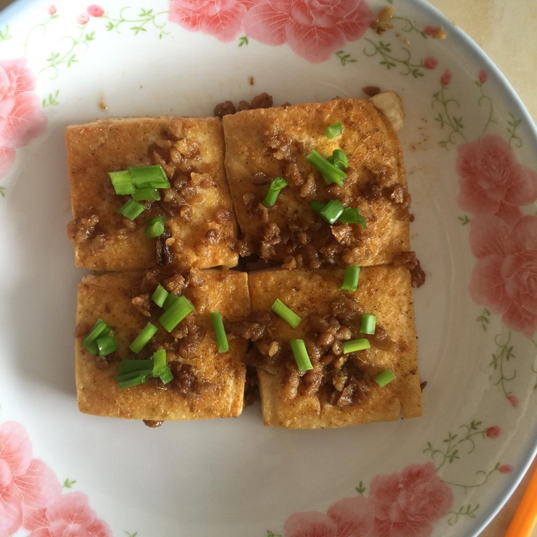 自制美味街头小吃-孜然豆腐