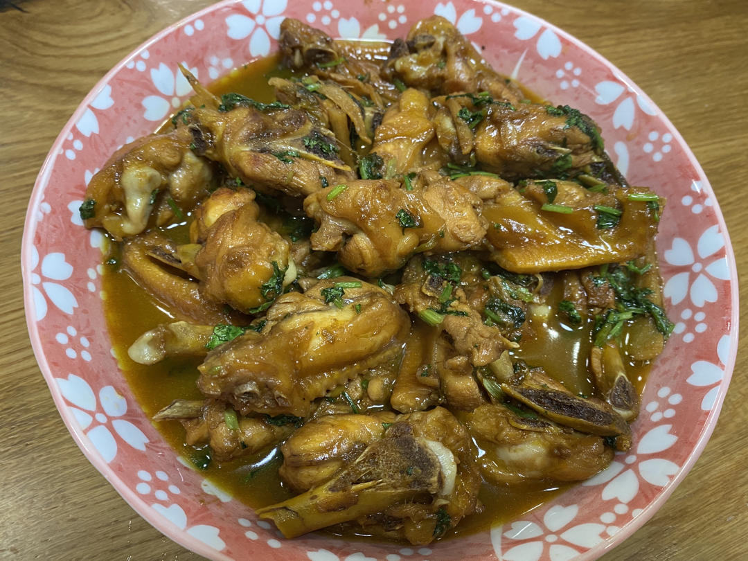 可乐鸡翅，好吃到舔手指，隔壁小孩馋哭了！