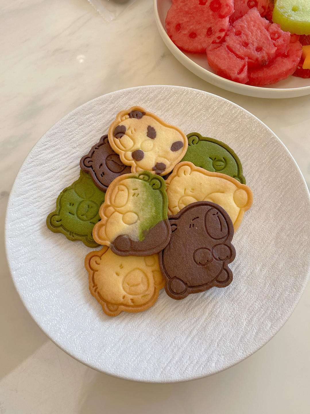 超简单！好吃又平整的糖霜饼干底的做法（附贴心小提示哦）