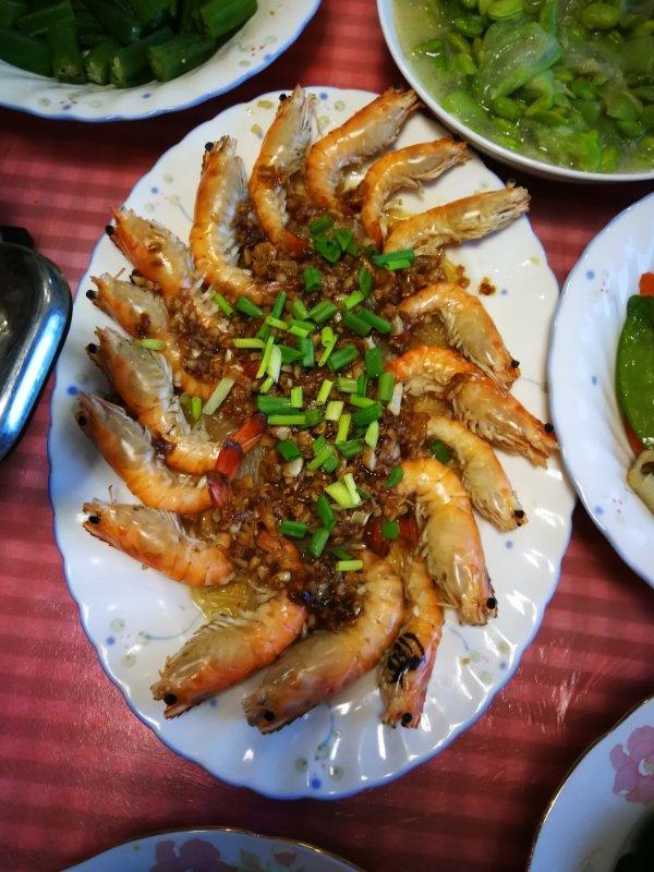 蒜蓉粉丝蒸虾