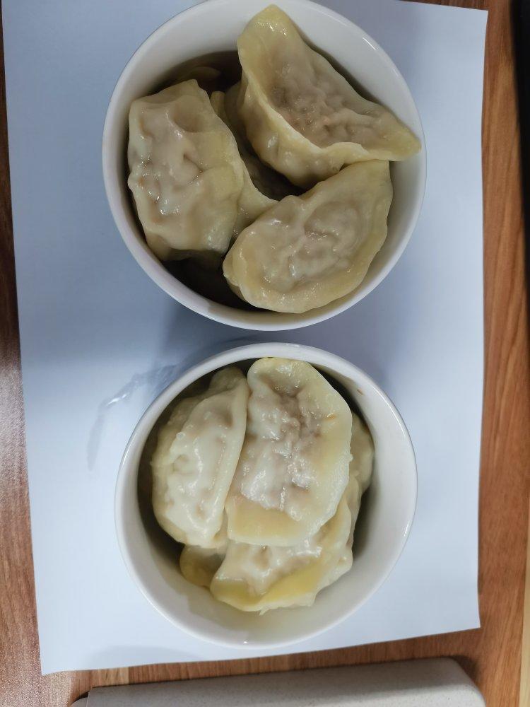 家常酸菜猪肉水饺，附调馅包饺子细节