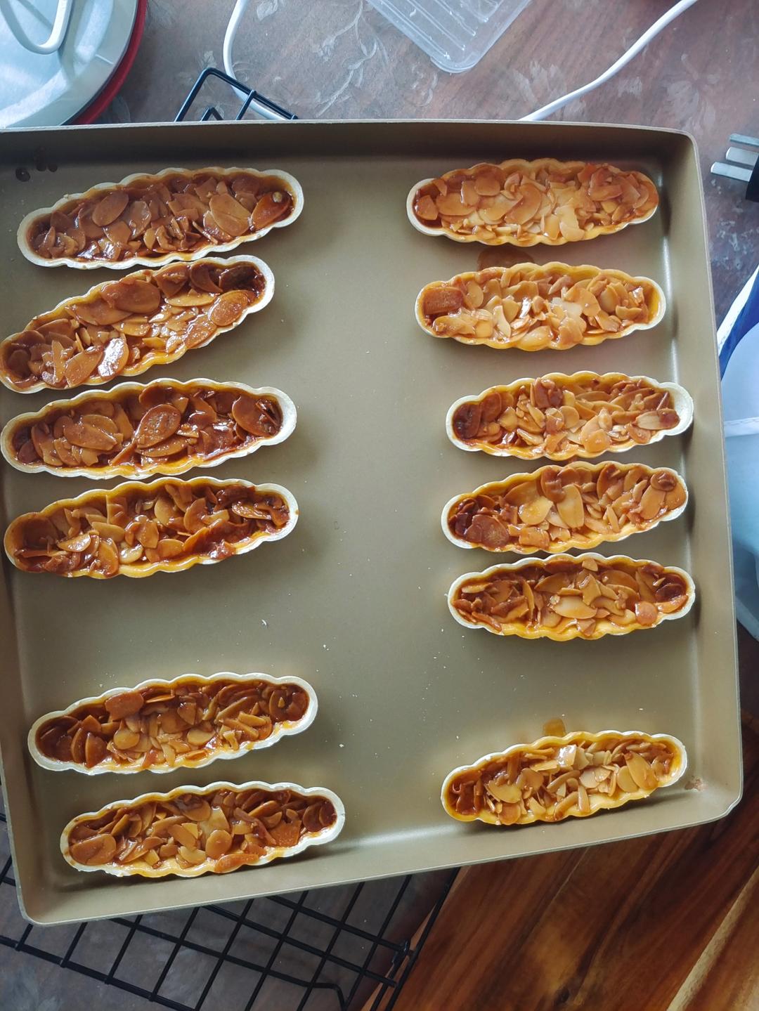 视频🚢一次搞定3种口味｜焦糖坚果糯米船｜不测温，不冷冻｜低糖｜简单｜0难度