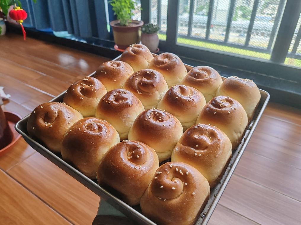 蜂蜜脆底小面包