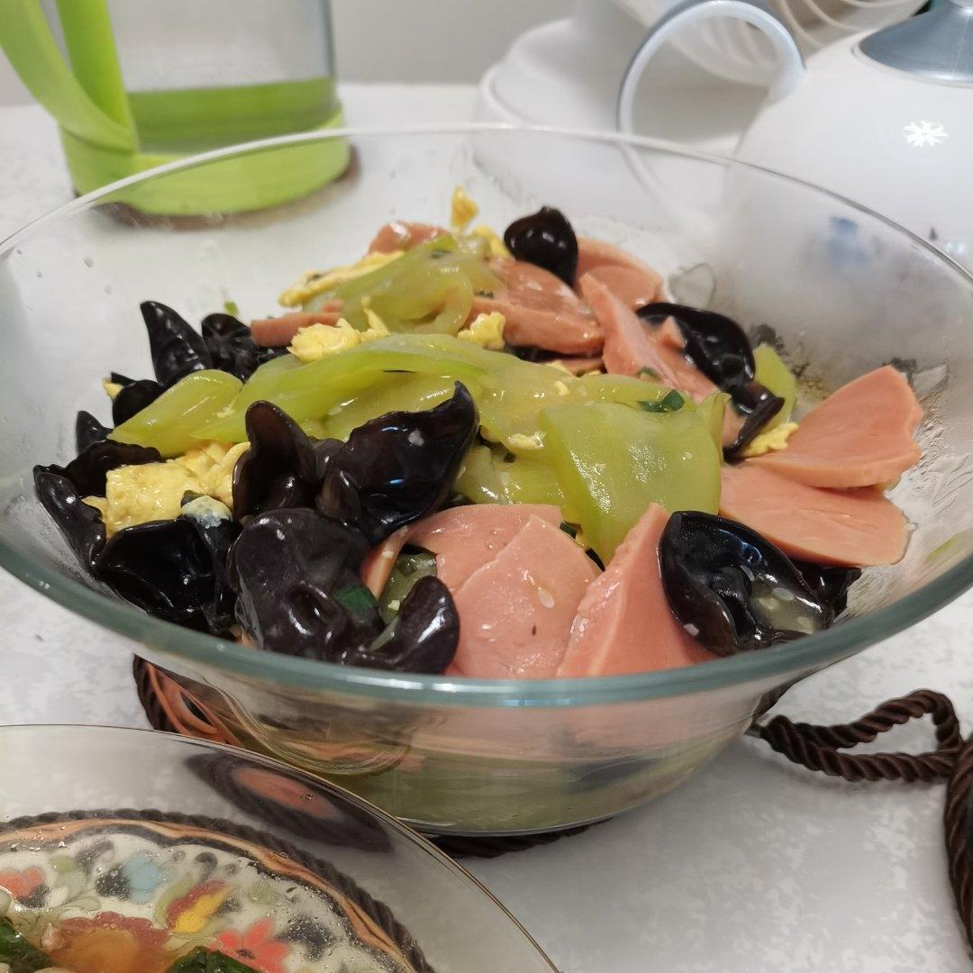 清脆可口的「黄瓜炒鸡蛋」