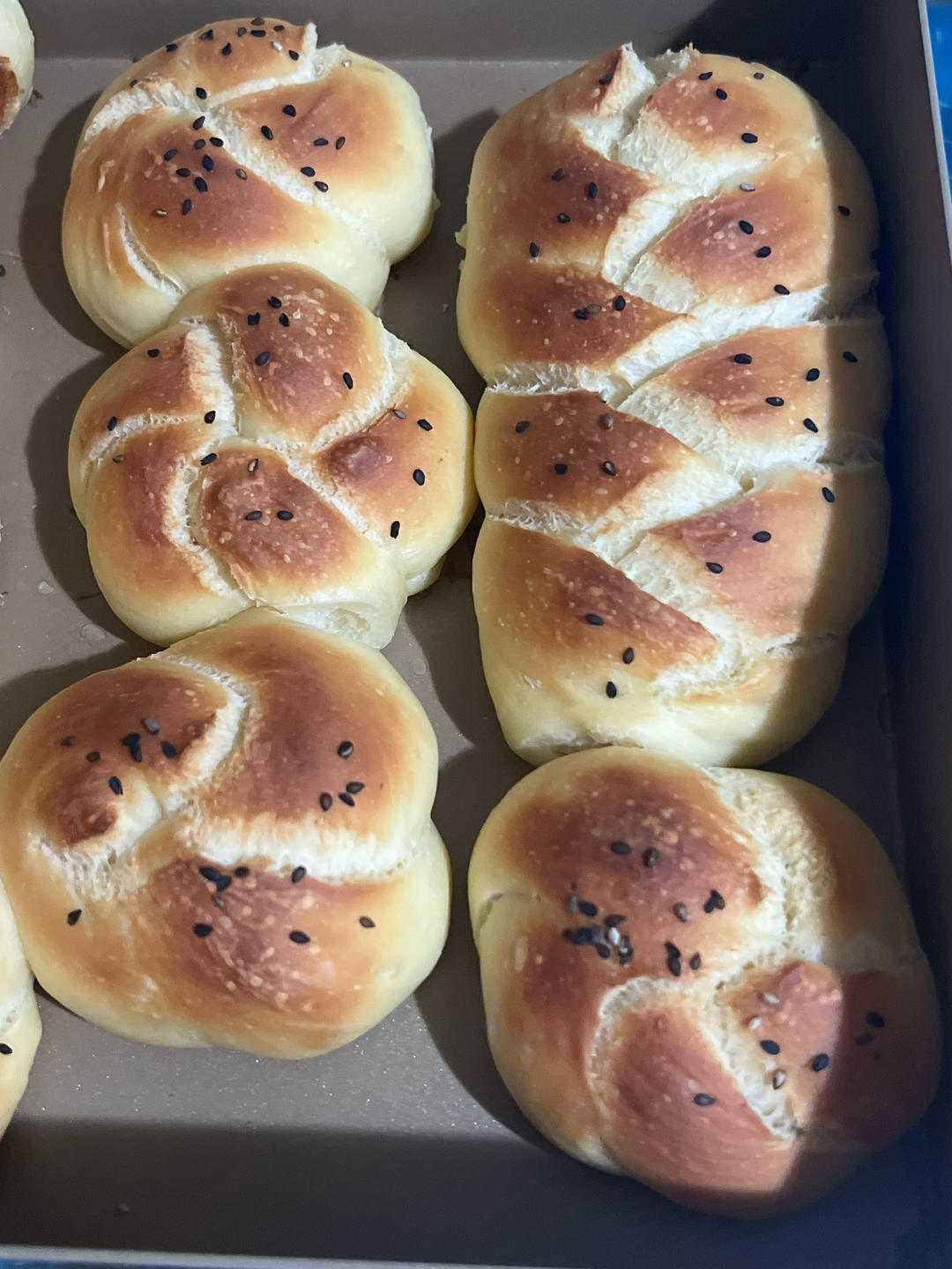 Prue Leith 五股辫鸡蛋小面包（低糖）